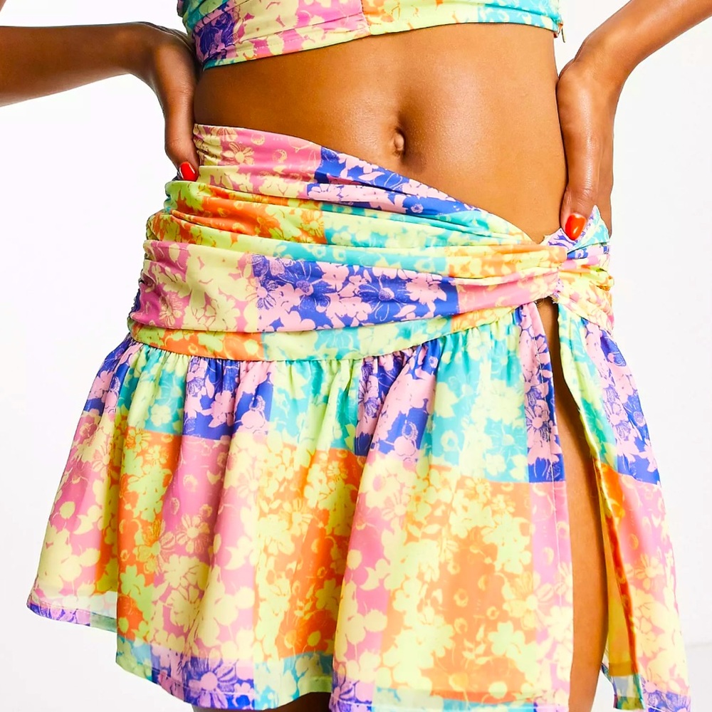 *BRAND NEW* ASYOU Split Front Rara Skirt